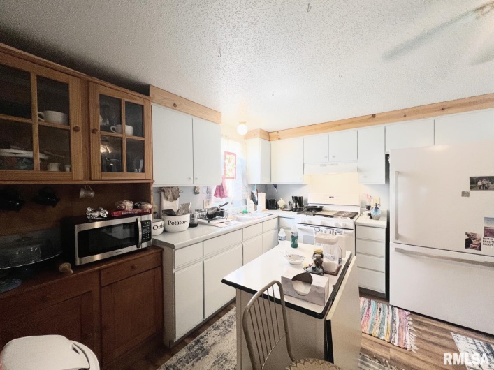 312 16TH Street, Herrin, Illinois 62948, 2 Bedrooms Bedrooms, 0 ,1 BathroomBathrooms,Residential,For Sale,16TH,0,RMAEB459883