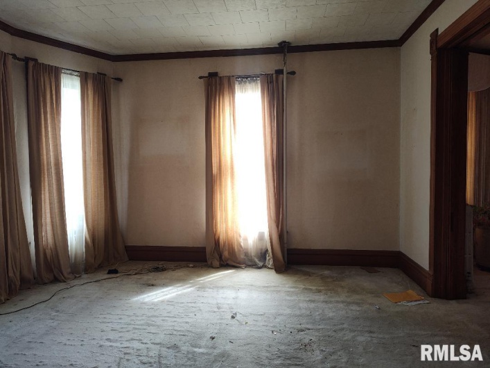 2035 Martin Luther King Jr Drive, Cairo, Illinois 62914, 3 Bedrooms Bedrooms, 0 ,2 BathroomsBathrooms,Residential,For Sale,Martin Luther King Jr,0,RMAEB459893