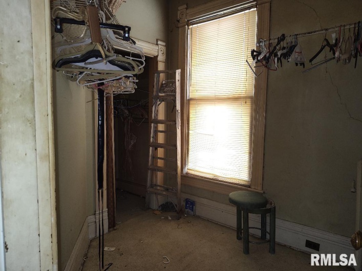 2035 Martin Luther King Jr Drive, Cairo, Illinois 62914, 3 Bedrooms Bedrooms, 0 ,2 BathroomsBathrooms,Residential,For Sale,Martin Luther King Jr,0,RMAEB459893