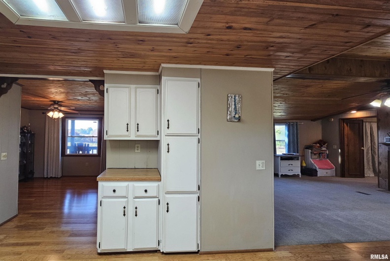 14228 Lake Of Egypt Road, Marion, Illinois 62959, 3 Bedrooms Bedrooms, 0 ,2 BathroomsBathrooms,Residential,For Sale,Lake Of Egypt,0,RMAEB459900