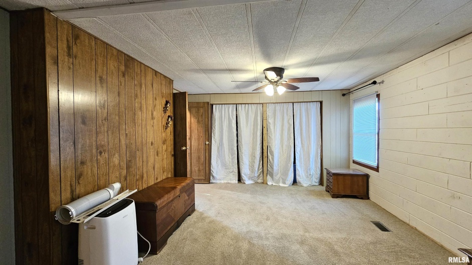 14228 Lake Of Egypt Road, Marion, Illinois 62959, 3 Bedrooms Bedrooms, 0 ,2 BathroomsBathrooms,Residential,For Sale,Lake Of Egypt,0,RMAEB459900