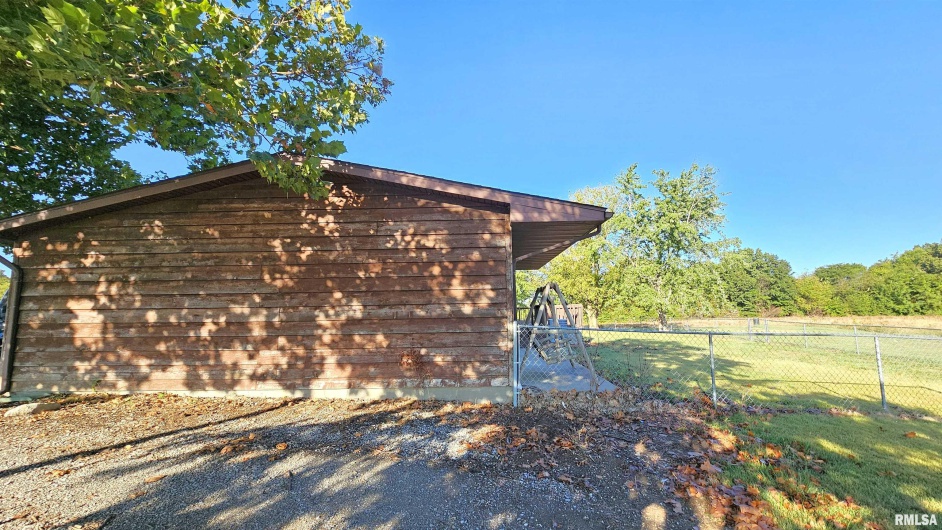 14228 Lake Of Egypt Road, Marion, Illinois 62959, 3 Bedrooms Bedrooms, 0 ,2 BathroomsBathrooms,Residential,For Sale,Lake Of Egypt,0,RMAEB459900
