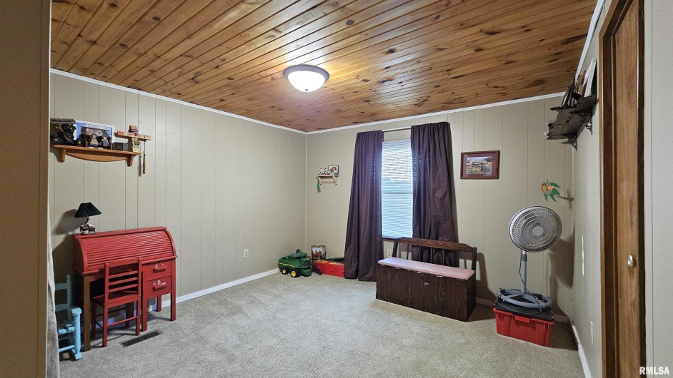 14228 Lake Of Egypt Road, Marion, Illinois 62959, 3 Bedrooms Bedrooms, 0 ,2 BathroomsBathrooms,Residential,For Sale,Lake Of Egypt,0,RMAEB459900