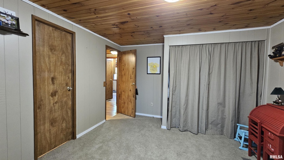 14228 Lake Of Egypt Road, Marion, Illinois 62959, 3 Bedrooms Bedrooms, 0 ,2 BathroomsBathrooms,Residential,For Sale,Lake Of Egypt,0,RMAEB459900