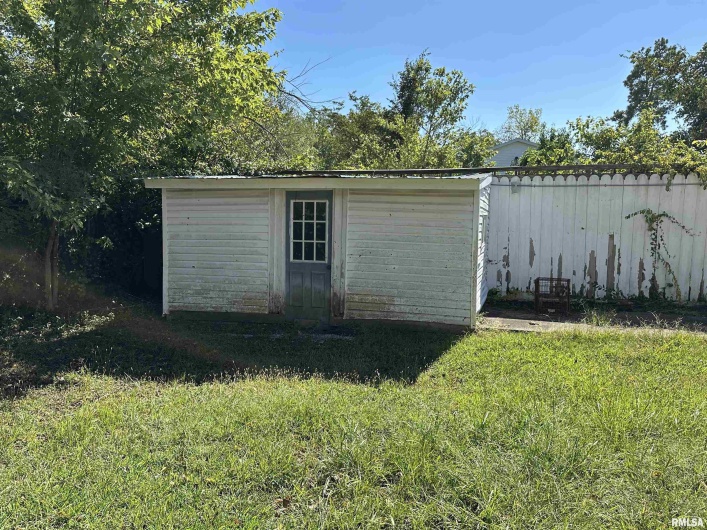 1219 COURT Street, Marion, Illinois 62959, 0 , 0 ,0,Residential Income,For Sale,COURT,0,RMAQC4267811