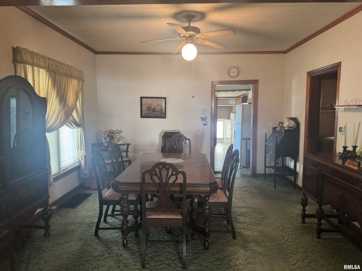 1107 STATE Street, Marion, Illinois 62959, 2 Bedrooms Bedrooms, 0 ,1 BathroomBathrooms,Residential,For Sale,STATE,0,RMAQC4266662