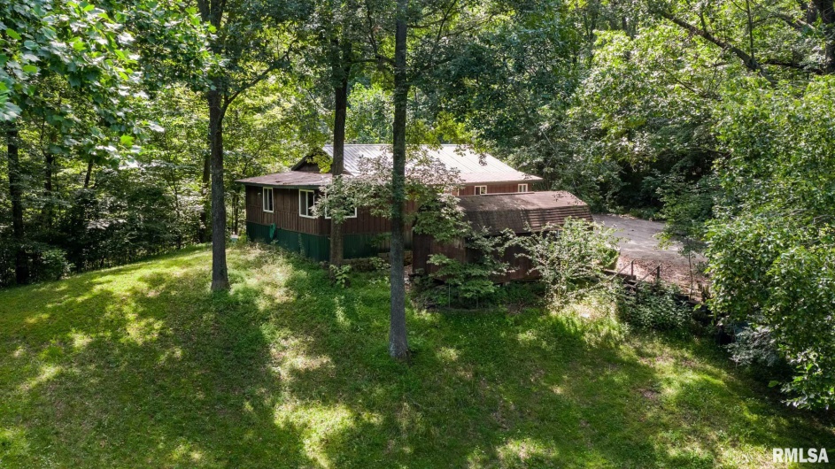 615 Blue Avenue, Creal Springs, Illinois 62922, 2 Bedrooms Bedrooms, 0 ,1 BathroomBathrooms,Residential,For Sale,Blue,0,RMAQC4265369
