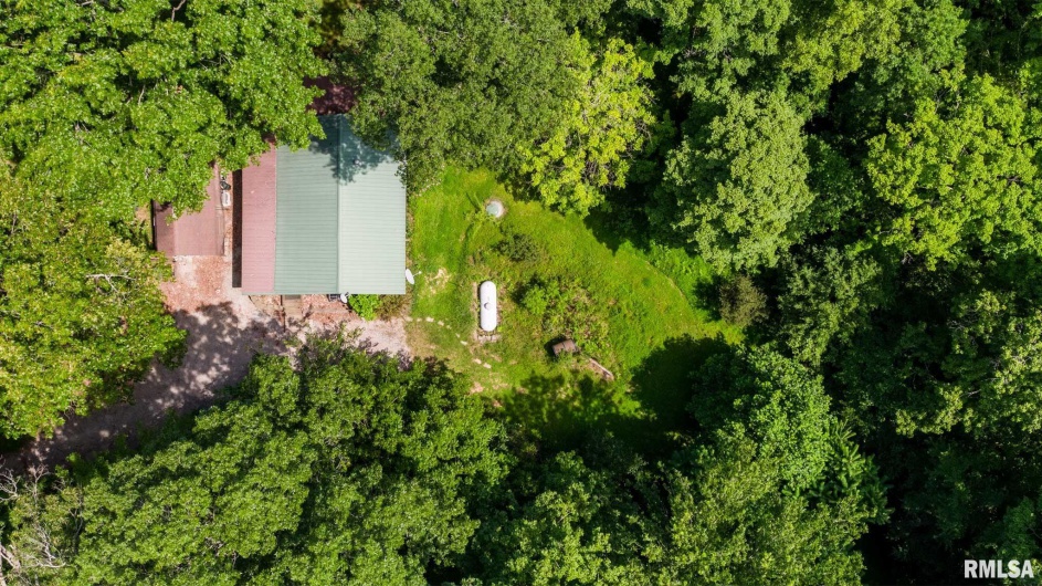 615 Blue Avenue, Creal Springs, Illinois 62922, 2 Bedrooms Bedrooms, 0 ,1 BathroomBathrooms,Residential,For Sale,Blue,0,RMAQC4265369