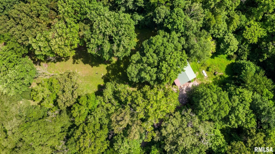 615 Blue Avenue, Creal Springs, Illinois 62922, 2 Bedrooms Bedrooms, 0 ,1 BathroomBathrooms,Residential,For Sale,Blue,0,RMAQC4265369