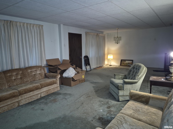 1000 & 1001 TAYLOR Street, Eldorado, Illinois 62930, 2 Bedrooms Bedrooms, 0 ,1 BathroomBathrooms,Residential,For Sale,TAYLOR,0,RMAEB459904