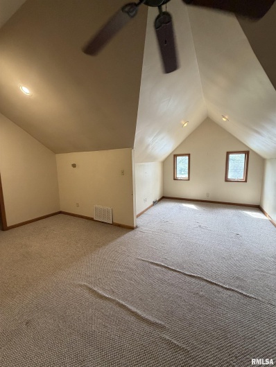 1020 GIRARD Street, Metropolis, Illinois 62960, 4 Bedrooms Bedrooms, 0 ,2 BathroomsBathrooms,Residential,For Sale,GIRARD,0,RMAEB459911