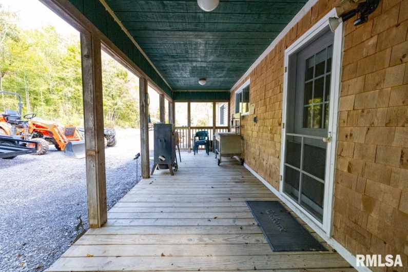 160 Iron Furnace Road, Elizabethtown, Illinois 62931, 2 Bedrooms Bedrooms, 0 ,2 BathroomsBathrooms,Residential,For Sale,Iron Furnace,0,RMACA1039508