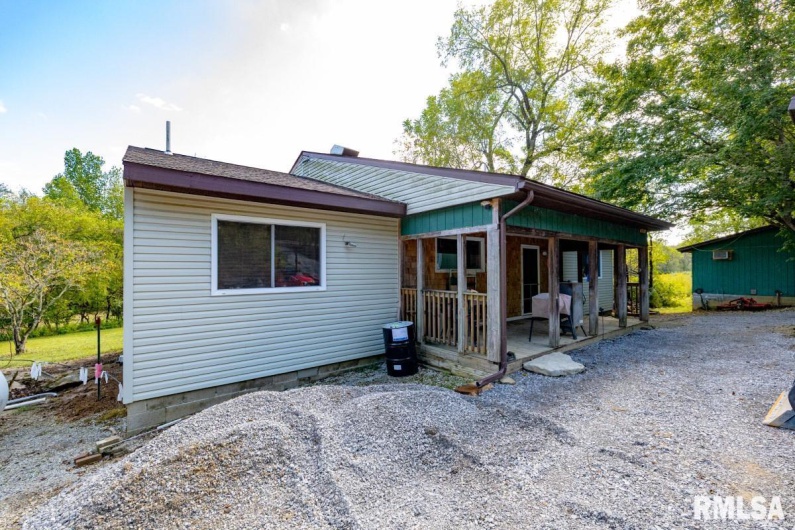160 Iron Furnace Road, Elizabethtown, Illinois 62931, 2 Bedrooms Bedrooms, 0 ,2 BathroomsBathrooms,Residential,For Sale,Iron Furnace,0,RMACA1039508