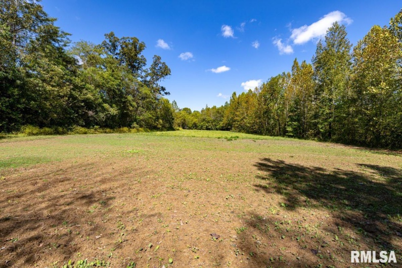 160 Iron Furnace Road, Elizabethtown, Illinois 62931, 2 Bedrooms Bedrooms, 0 ,2 BathroomsBathrooms,Residential,For Sale,Iron Furnace,0,RMACA1039508