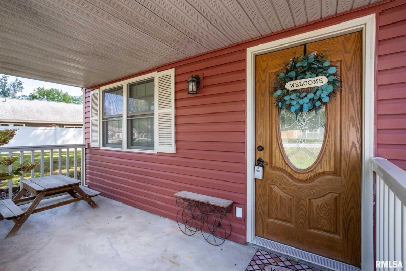 307 Noah Lane, Carterville, Illinois 62918, 3 Bedrooms Bedrooms, 0 ,2 BathroomsBathrooms,Residential,For Sale,Noah,0,RMAQC4267842