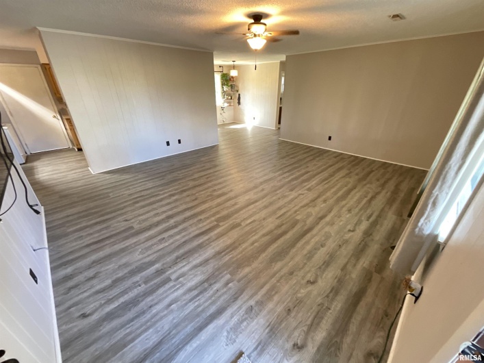 25 MICHIGAN Street, Harrisburg, Illinois 62946, 2 Bedrooms Bedrooms, 0 ,2 BathroomsBathrooms,Residential,For Sale,MICHIGAN,0,RMAEB459245