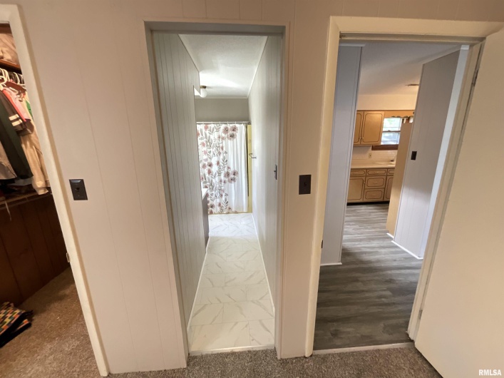 25 MICHIGAN Street, Harrisburg, Illinois 62946, 2 Bedrooms Bedrooms, 0 ,2 BathroomsBathrooms,Residential,For Sale,MICHIGAN,0,RMAEB459245