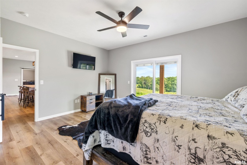 142 OAK Road, Harrisburg, Illinois 62946, 3 Bedrooms Bedrooms, 0 ,2 BathroomsBathrooms,Residential,For Sale,OAK,0,RMACA1036500