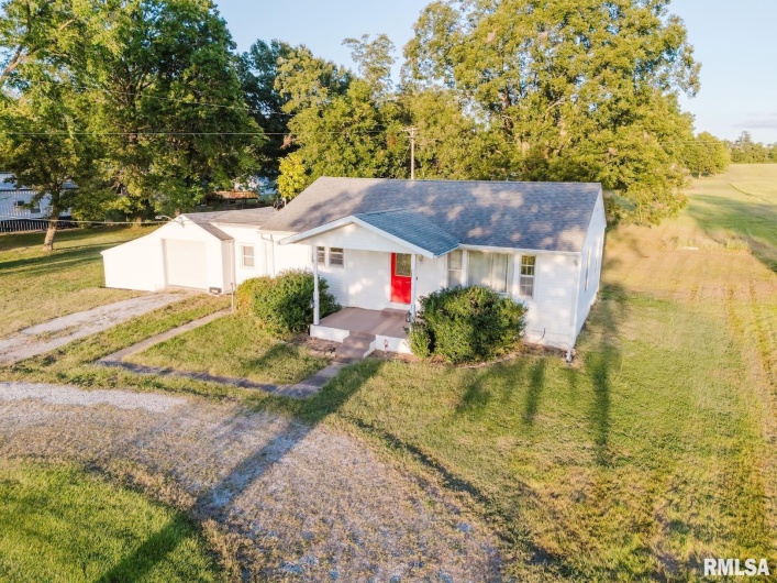 16830 Route 37 Highway, Johnston City, Illinois 62951, 2 Bedrooms Bedrooms, 0 ,1 BathroomBathrooms,Residential,For Sale,Route 37,0,RMAEB459918