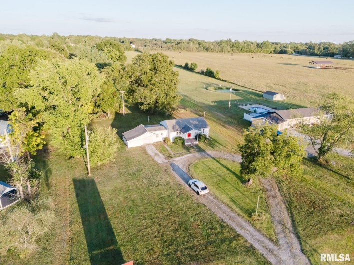 16830 Route 37 Highway, Johnston City, Illinois 62951, 2 Bedrooms Bedrooms, 0 ,1 BathroomBathrooms,Residential,For Sale,Route 37,0,RMAEB459918