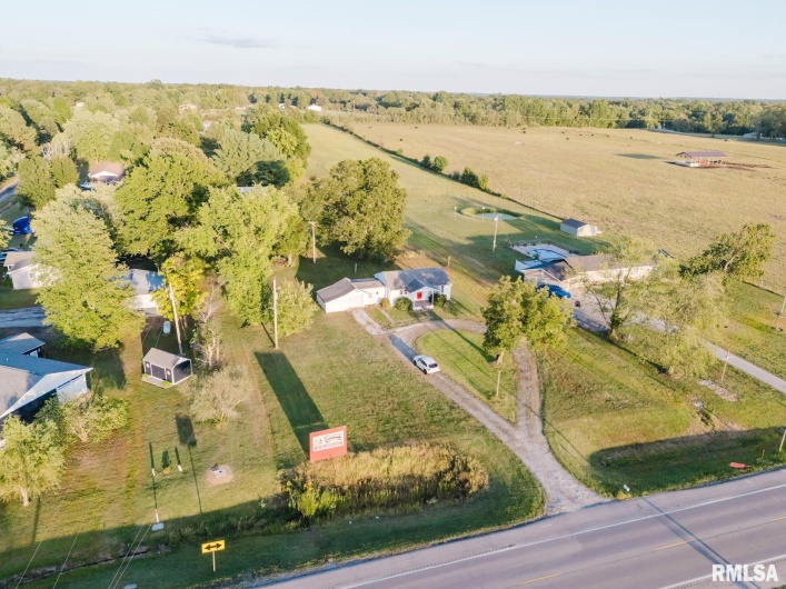 16830 Route 37 Highway, Johnston City, Illinois 62951, 2 Bedrooms Bedrooms, 0 ,1 BathroomBathrooms,Residential,For Sale,Route 37,0,RMAEB459918