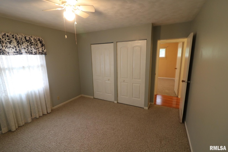 101 Lingale Street, Marion, Illinois 62959, 3 Bedrooms Bedrooms, 0 ,2 BathroomsBathrooms,Residential,For Sale,Lingale,0,RMAEB459628
