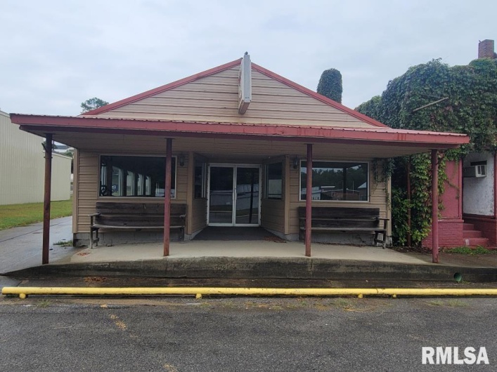 214 MAIN Street, Elizabethtown, Illinois 62931, 0 , 0 ,0,Commercial Sale,For Sale,MAIN,0,RMAEB459932