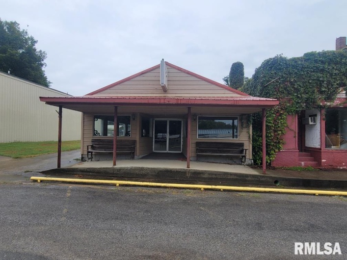 214 MAIN Street, Elizabethtown, Illinois 62931, 0 , 0 ,0,Commercial Sale,For Sale,MAIN,0,RMAEB459932