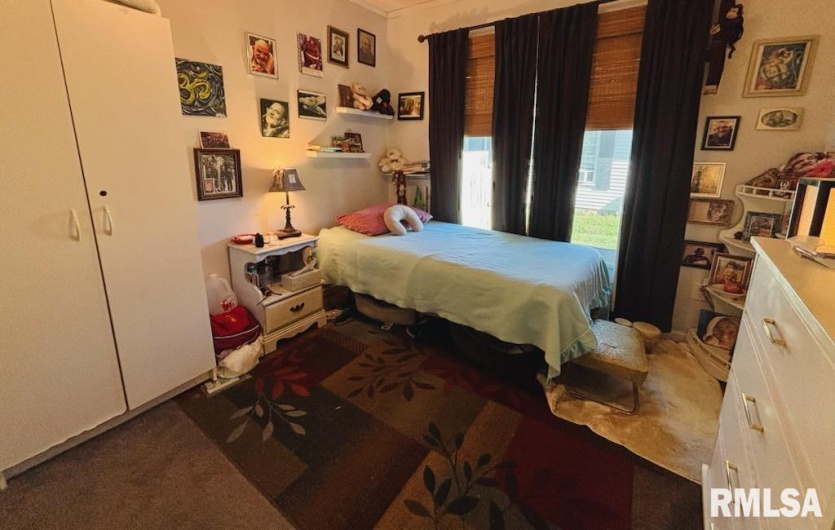 104 WALKER Street, Cobden, Illinois 62920, 2 Bedrooms Bedrooms, 0 ,1 BathroomBathrooms,Residential,For Sale,WALKER,0,RMAEB459938