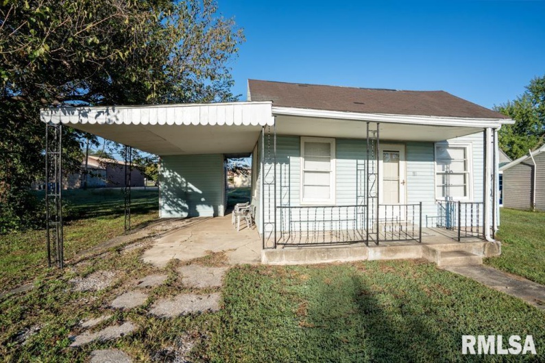 111 5TH Street, Elkville, Illinois 62932, 1 Bedroom Bedrooms, 0 ,1 BathroomBathrooms,Residential,For Sale,5TH,0,RMAQC4267892
