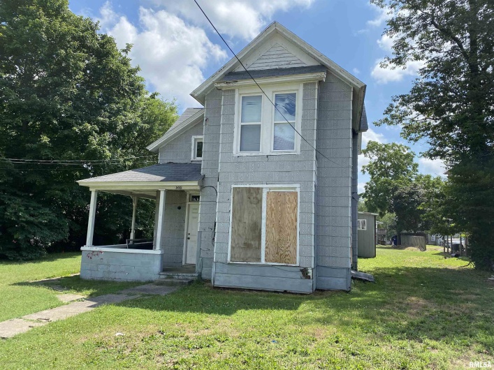 505 Rawlings Street, Carbondale, Illinois 62901, 3 Bedrooms Bedrooms, 0 ,1 BathroomBathrooms,Residential,For Sale,Rawlings,0,RMAEB445464