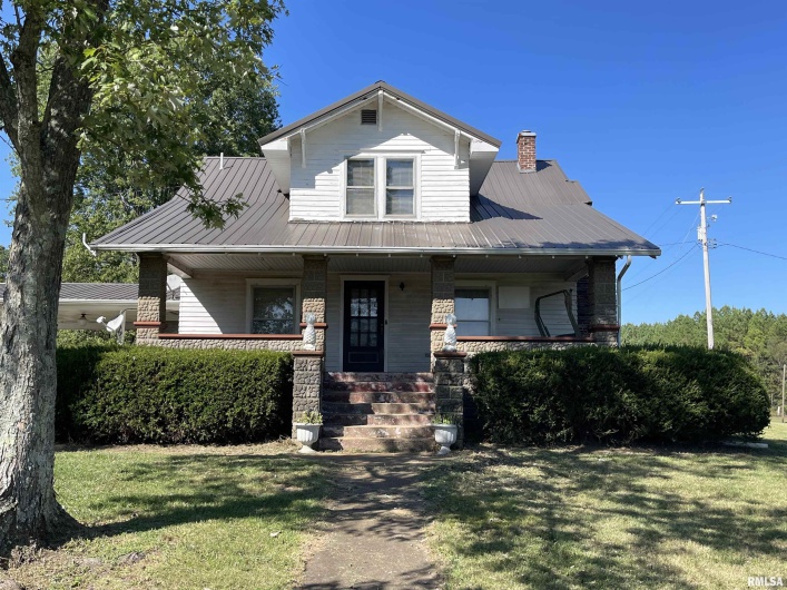 13675 Highway 45, Ozark, Illinois 62972, 4 Bedrooms Bedrooms, 0 ,1 BathroomBathrooms,Residential,For Sale,Highway 45,0,RMAEB459942