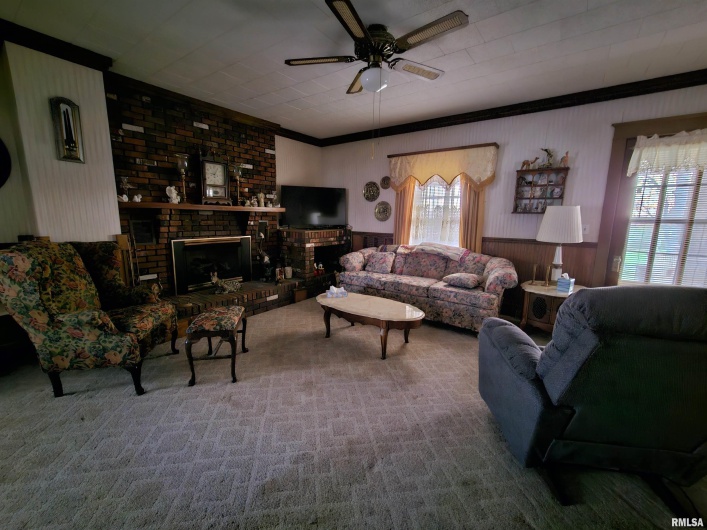 13675 Highway 45, Ozark, Illinois 62972, 4 Bedrooms Bedrooms, 0 ,1 BathroomBathrooms,Residential,For Sale,Highway 45,0,RMAEB459942
