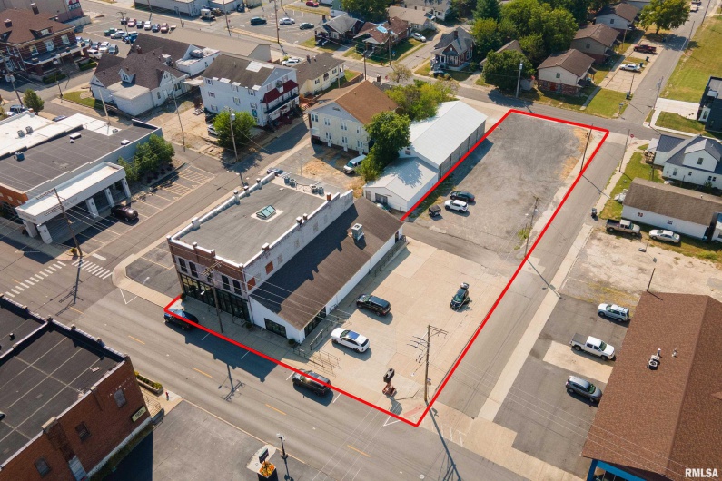 305 MAIN Street, Marion, Illinois 62959, 0 , 0 ,0,Commercial Sale,For Sale,MAIN,0,RMAEB459946