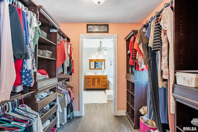 2532 Tyler Bridge Road, Creal Springs, Illinois 62922, 4 Bedrooms Bedrooms, 0 ,3 BathroomsBathrooms,Residential,For Sale,Tyler Bridge,0,RMAQC4267926