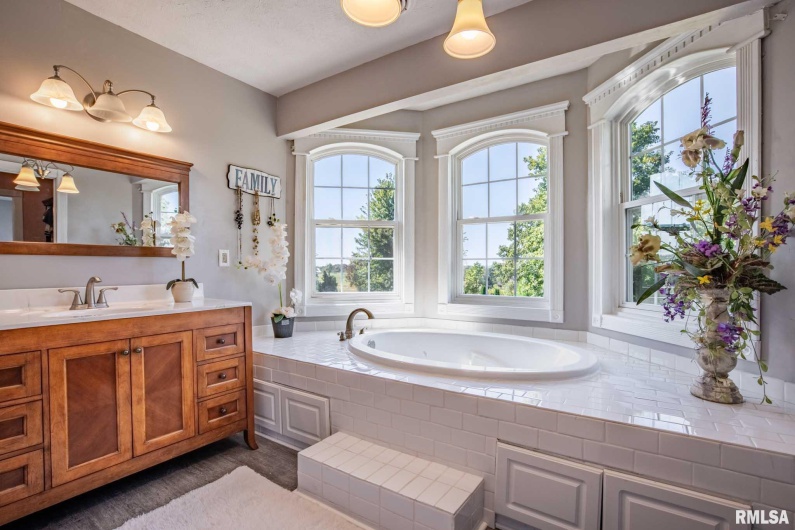 2532 Tyler Bridge Road, Creal Springs, Illinois 62922, 4 Bedrooms Bedrooms, 0 ,3 BathroomsBathrooms,Residential,For Sale,Tyler Bridge,0,RMAQC4267926