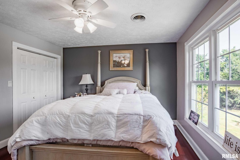 2532 Tyler Bridge Road, Creal Springs, Illinois 62922, 4 Bedrooms Bedrooms, 0 ,3 BathroomsBathrooms,Residential,For Sale,Tyler Bridge,0,RMAQC4267926