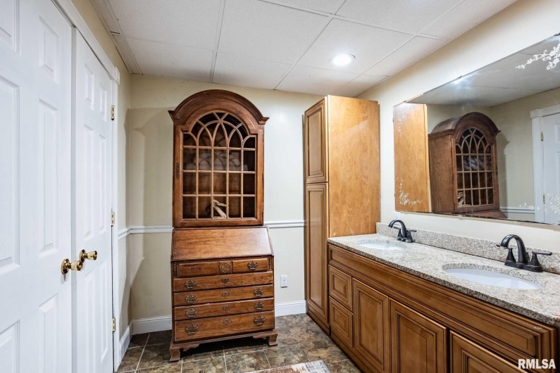 2532 Tyler Bridge Road, Creal Springs, Illinois 62922, 4 Bedrooms Bedrooms, 0 ,3 BathroomsBathrooms,Residential,For Sale,Tyler Bridge,0,RMAQC4267926