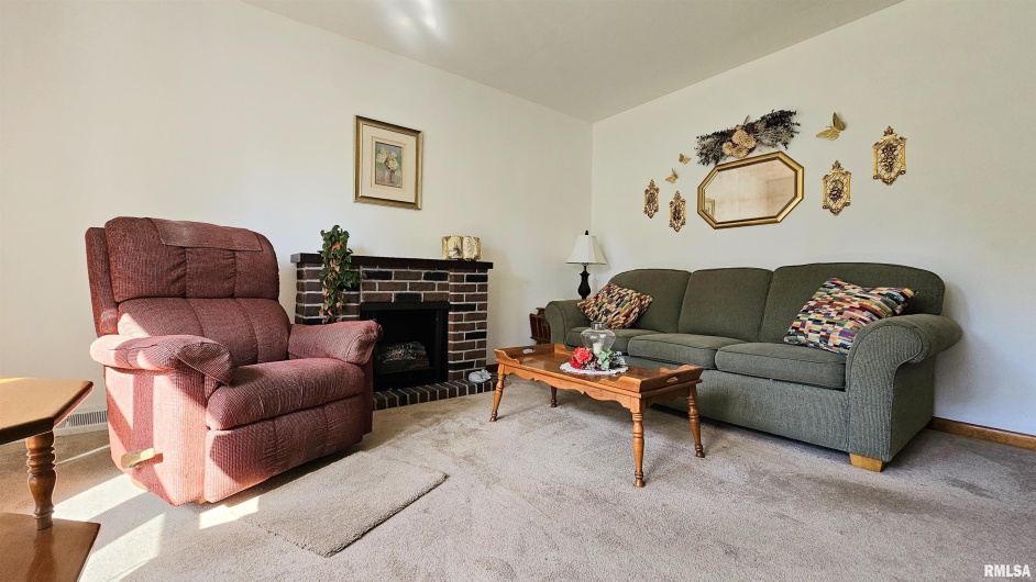 520 27TH Street, Herrin, Illinois 62948, 3 Bedrooms Bedrooms, 0 ,1 BathroomBathrooms,Residential,For Sale,27TH,0,RMAEB459950