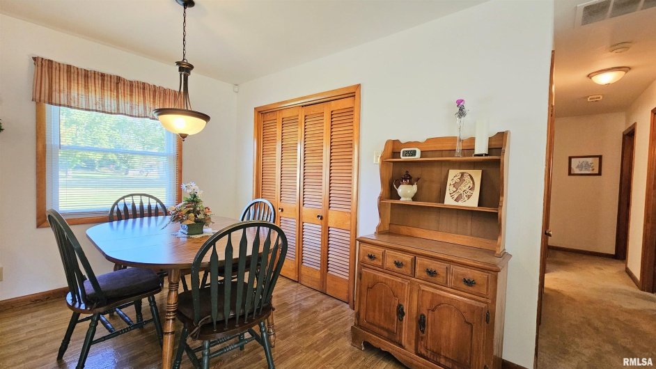 520 27TH Street, Herrin, Illinois 62948, 3 Bedrooms Bedrooms, 0 ,1 BathroomBathrooms,Residential,For Sale,27TH,0,RMAEB459950