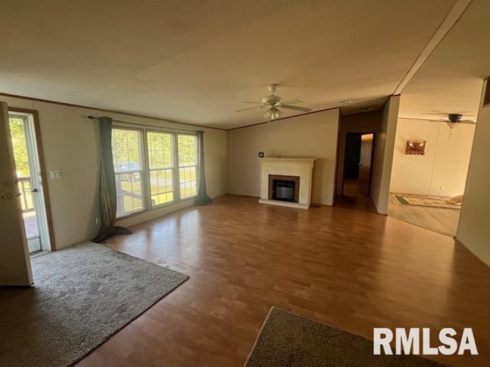 3106 STEWART Lane, Marion, Illinois 62959, 4 Bedrooms Bedrooms, 0 ,2 BathroomsBathrooms,Residential,For Sale,STEWART,0,RMAEB459953
