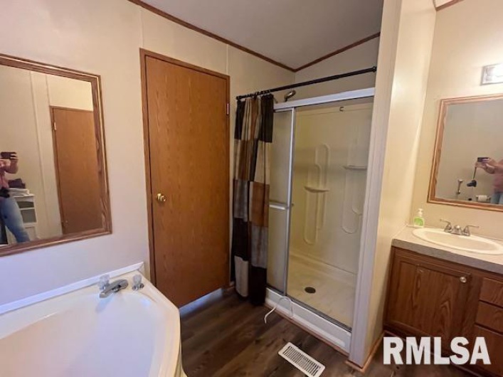 3106 STEWART Lane, Marion, Illinois 62959, 4 Bedrooms Bedrooms, 0 ,2 BathroomsBathrooms,Residential,For Sale,STEWART,0,RMAEB459953