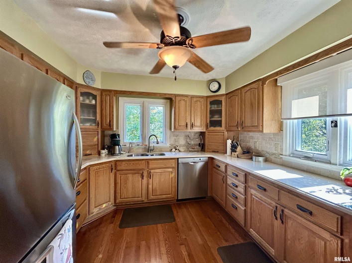 50 Hawthorn Hollow Road, Carbondale, Illinois 62903, 3 Bedrooms Bedrooms, 0 ,3 BathroomsBathrooms,Residential,For Sale,Hawthorn Hollow,0,RMAEB459959