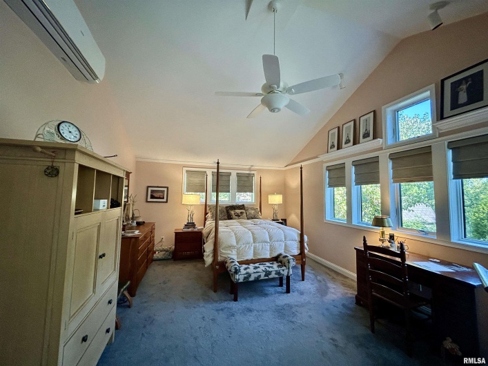 50 Hawthorn Hollow Road, Carbondale, Illinois 62903, 3 Bedrooms Bedrooms, 0 ,3 BathroomsBathrooms,Residential,For Sale,Hawthorn Hollow,0,RMAEB459959