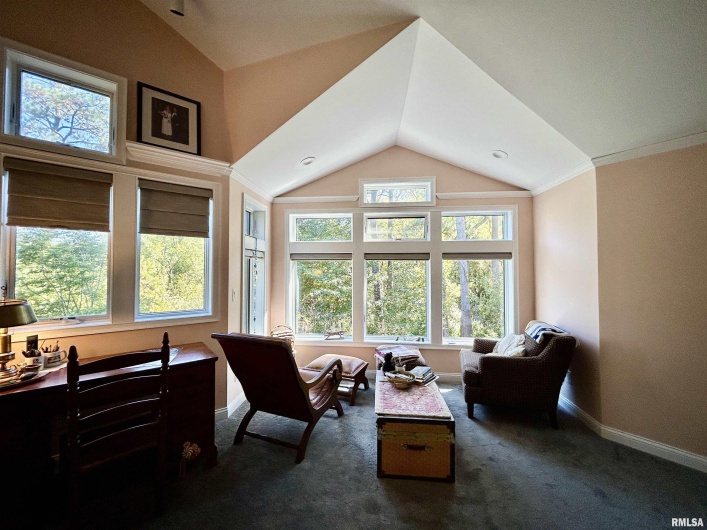 50 Hawthorn Hollow Road, Carbondale, Illinois 62903, 3 Bedrooms Bedrooms, 0 ,3 BathroomsBathrooms,Residential,For Sale,Hawthorn Hollow,0,RMAEB459959