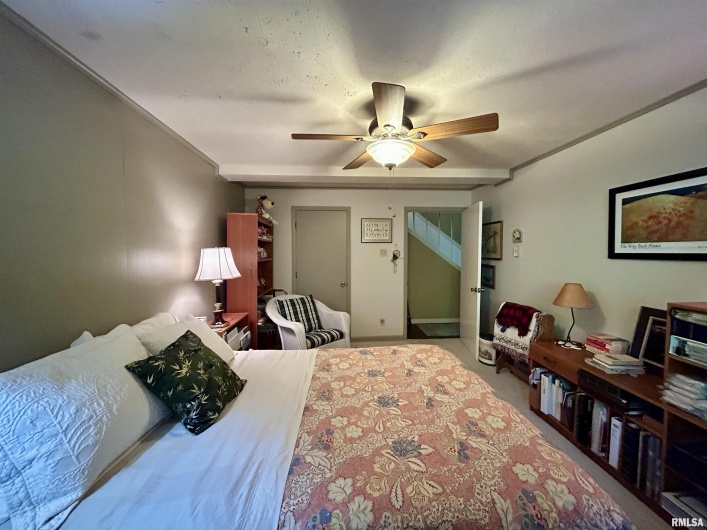 50 Hawthorn Hollow Road, Carbondale, Illinois 62903, 3 Bedrooms Bedrooms, 0 ,3 BathroomsBathrooms,Residential,For Sale,Hawthorn Hollow,0,RMAEB459959