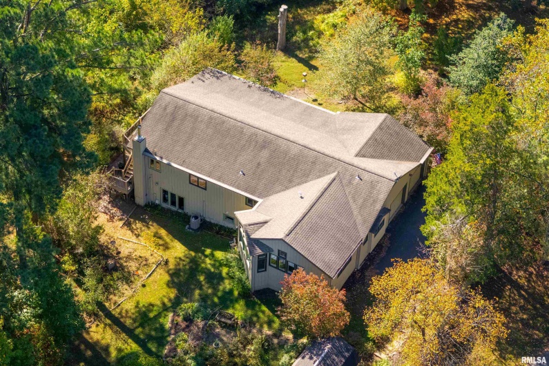 50 Hawthorn Hollow Road, Carbondale, Illinois 62903, 3 Bedrooms Bedrooms, 0 ,3 BathroomsBathrooms,Residential,For Sale,Hawthorn Hollow,0,RMAEB459959