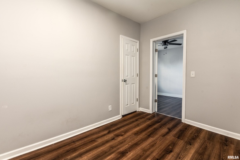 609 POPLAR Street, Carbondale, Illinois 62901, 6 Bedrooms Bedrooms, 0 ,5 BathroomsBathrooms,Residential,For Sale,POPLAR,0,RMAEB459957