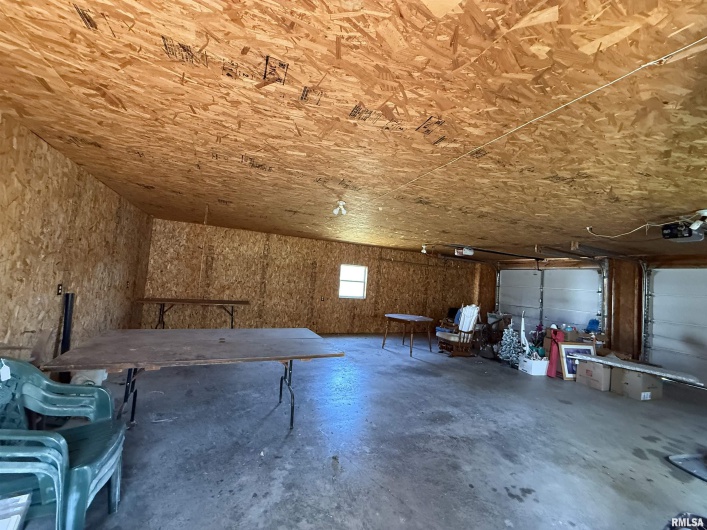115 MOUNT JOY Road, Murphysboro, Illinois 62966, 3 Bedrooms Bedrooms, 0 ,2 BathroomsBathrooms,Residential,For Sale,MOUNT JOY,0,RMAEB459958