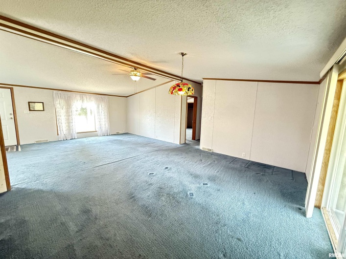 115 MOUNT JOY Road, Murphysboro, Illinois 62966, 3 Bedrooms Bedrooms, 0 ,2 BathroomsBathrooms,Residential,For Sale,MOUNT JOY,0,RMAEB459958